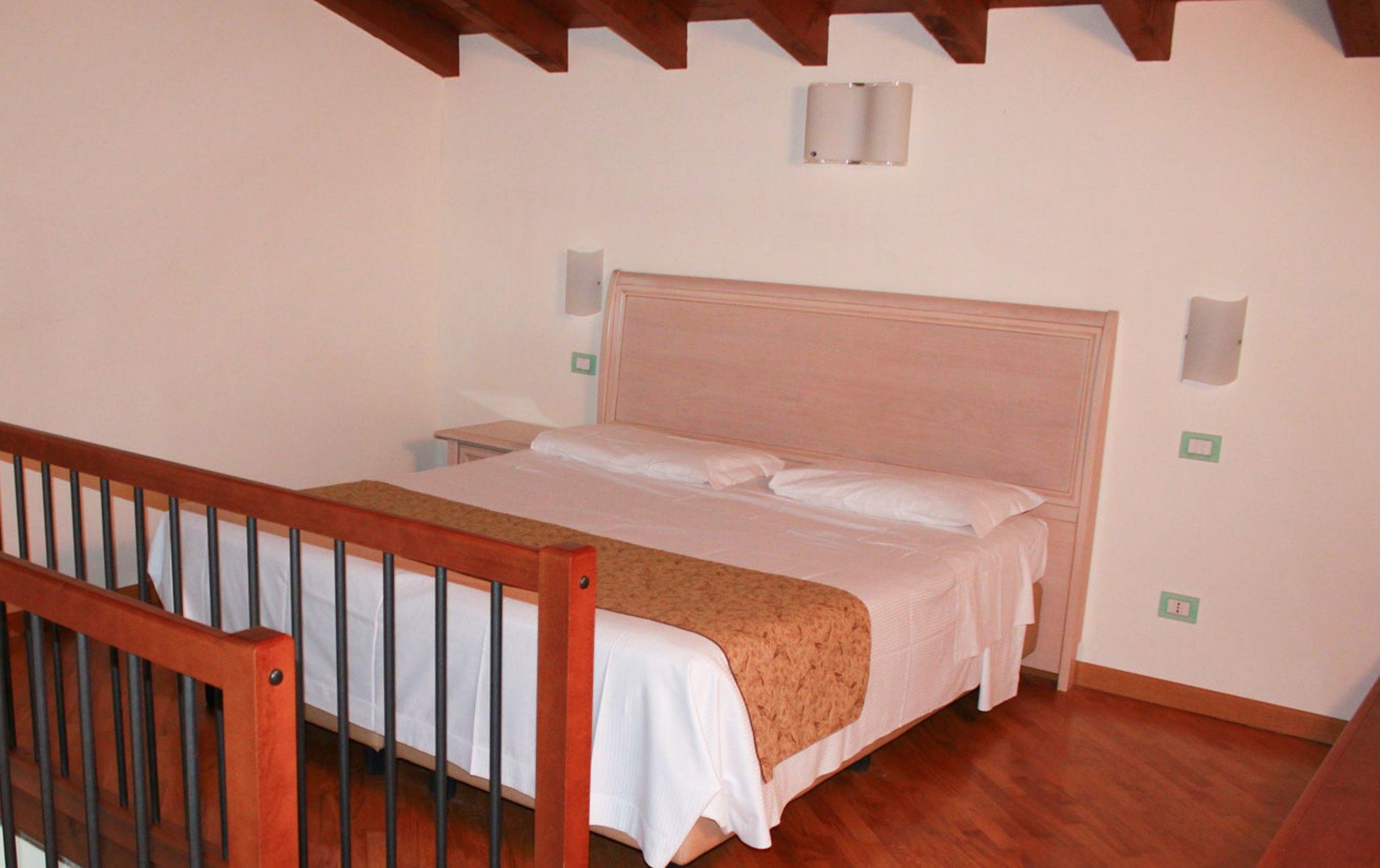 Domina Borgo Degli Ulivi - Garda Lake Gardone Riviera Buitenkant foto