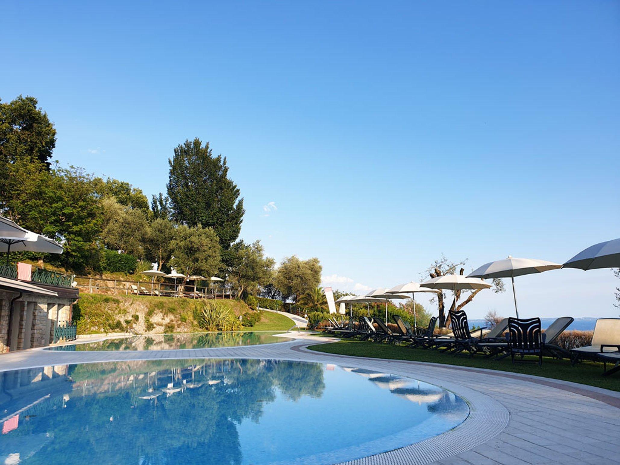 Domina Borgo Degli Ulivi - Garda Lake Gardone Riviera Buitenkant foto